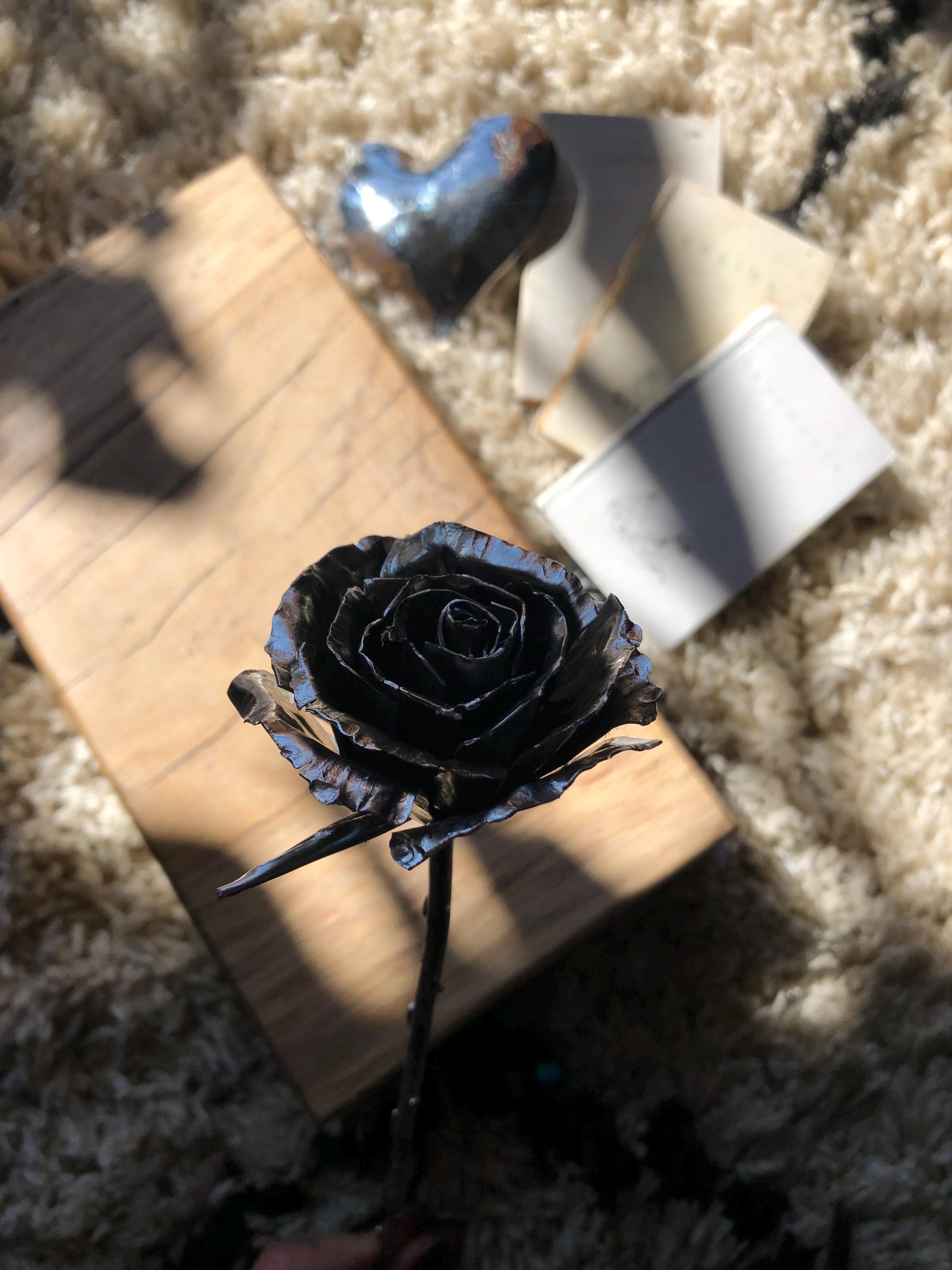 Handcrafted Stainless Steel Rose Sculpture - Unique and Timeless Gift